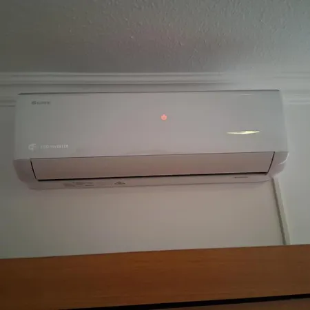 Casa Dora 2*